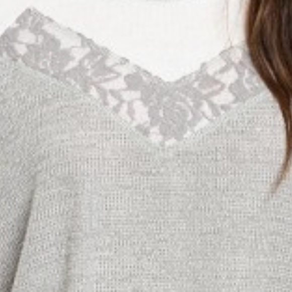 5⭐️ rated⚠️only 3 left⚠️ mixed media comfy top - Picture 6 of 8